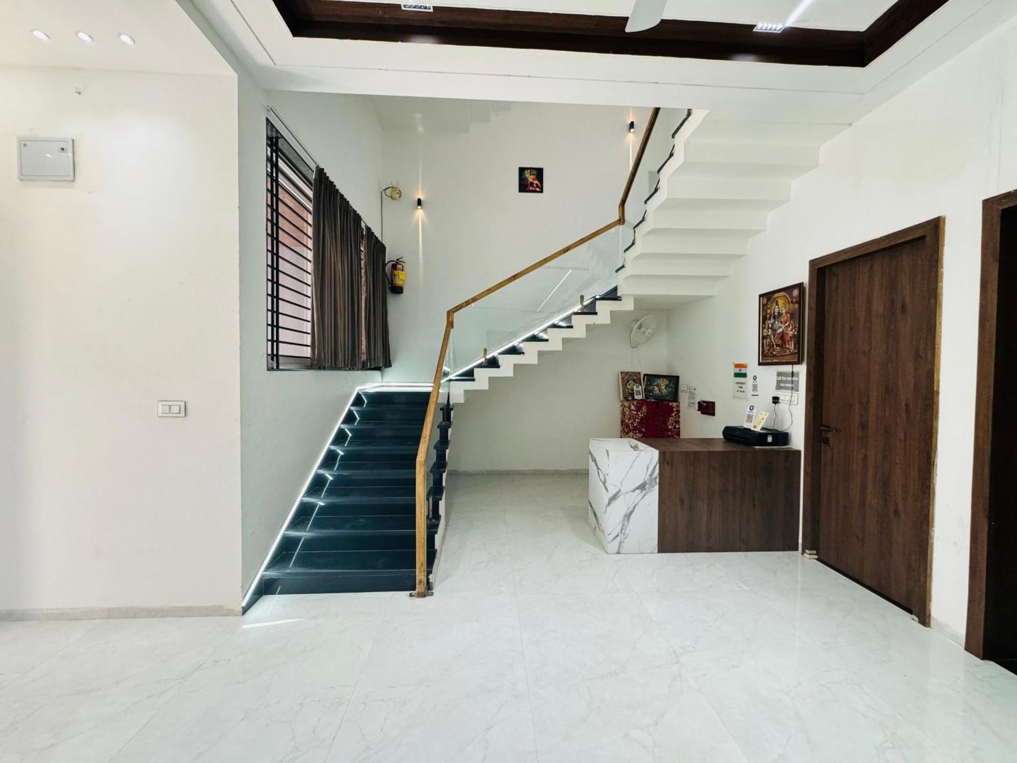 Homestay Krishna *